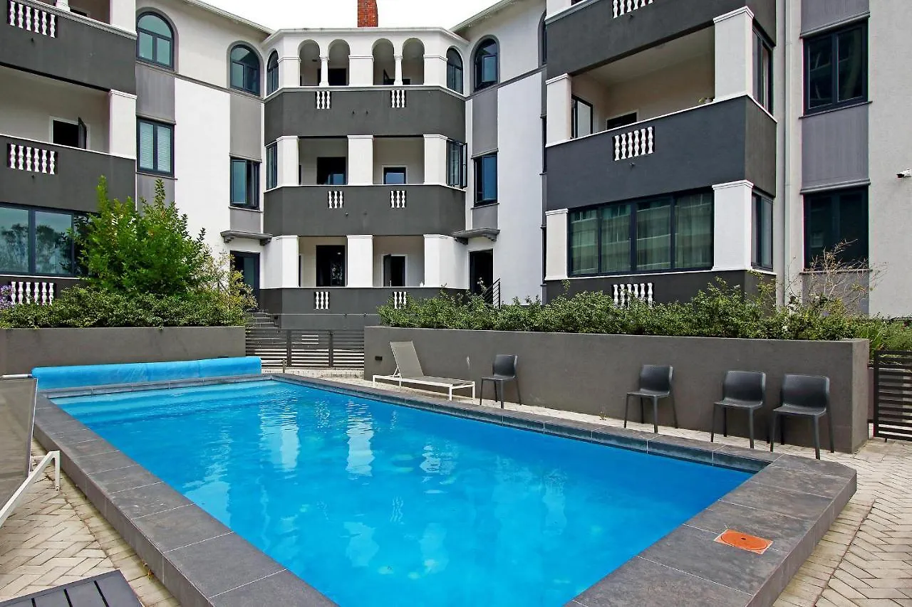 Warwick Mansions 11 Daire Cape Town